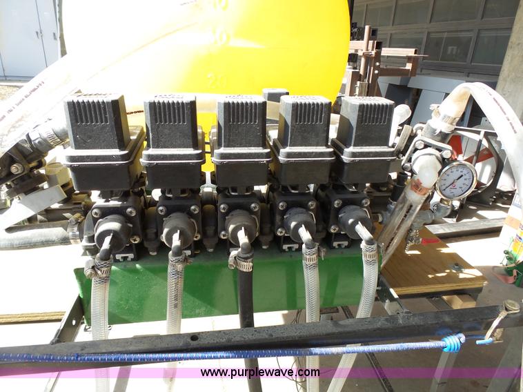 image for item BT9445 Assorted sprayer equipment