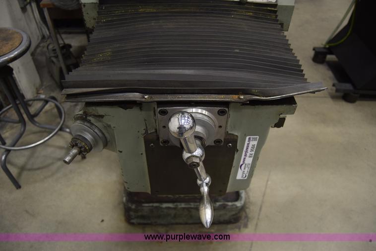 image for item BX9584 Sharp milling machine