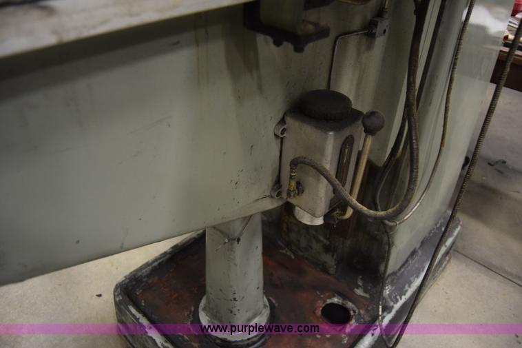 image for item BX9584 Sharp milling machine