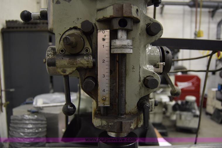 image for item BX9584 Sharp milling machine