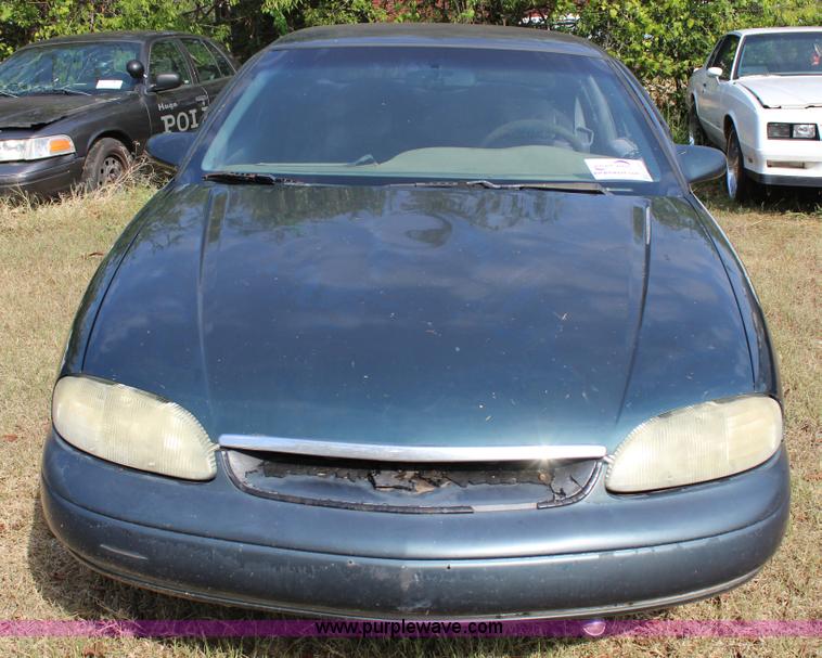 image for item J4359 1996 Chevrolet Monte Carlo LS