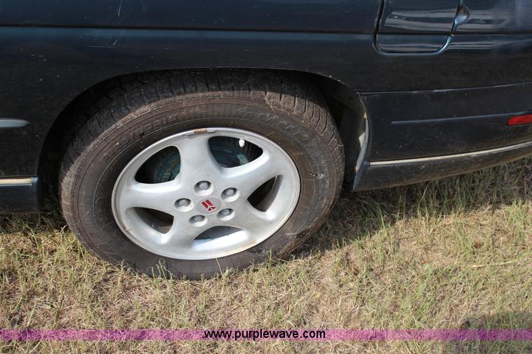 image for item J4359 1996 Chevrolet Monte Carlo LS