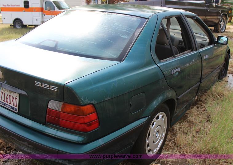 image for item J4362 1992 BMW 3-Series 318i