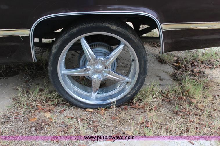 image for item J4363 1985 Chevrolet Silverado 1500 pickup truck