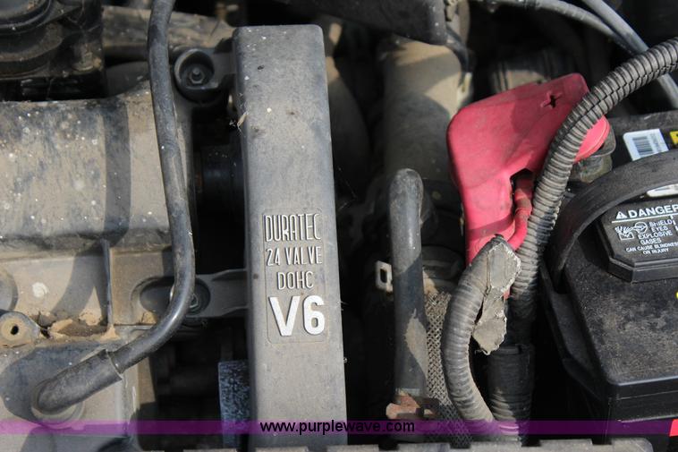 image for item J4364 2001 Ford Taurus SES