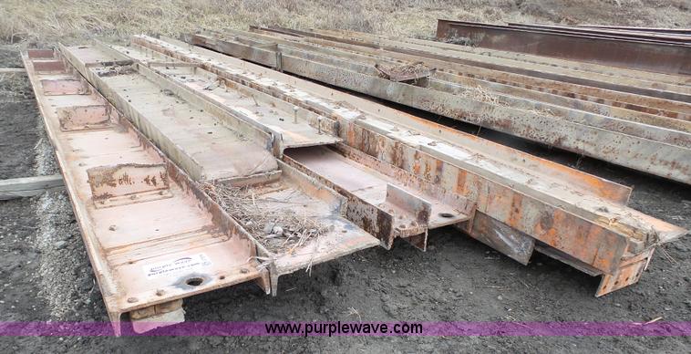 image for item J7316 (7) I-beams