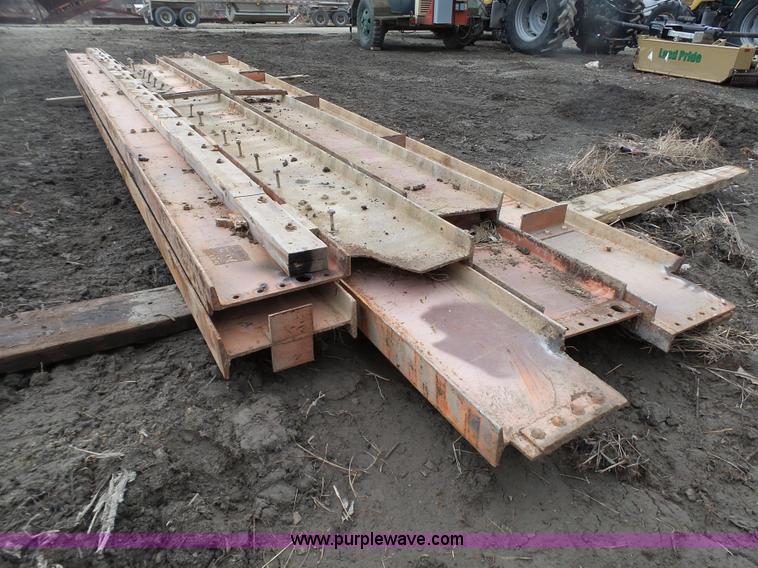 image for item J7316 (7) I-beams