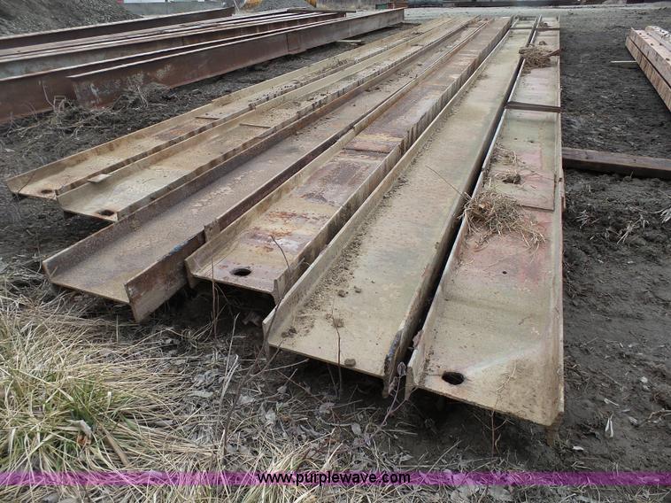 image for item J7317 (6) I-beams