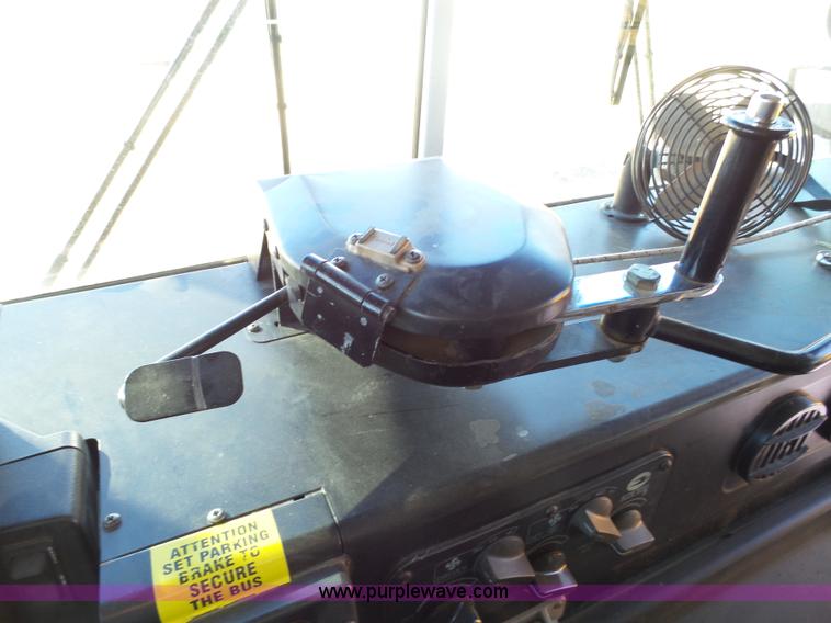 image for item J7358 1999 Blue Bird TC2000 school bus