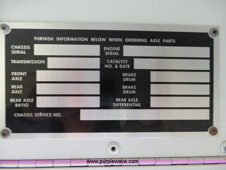 image for item J7358 1999 Blue Bird TC2000 school bus