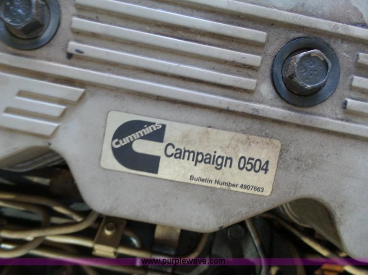 image for item J7358 1999 Blue Bird TC2000 school bus