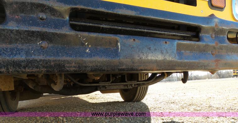 image for item J7358 1999 Blue Bird TC2000 school bus