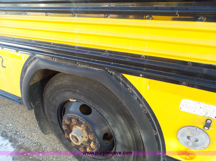 image for item J7358 1999 Blue Bird TC2000 school bus