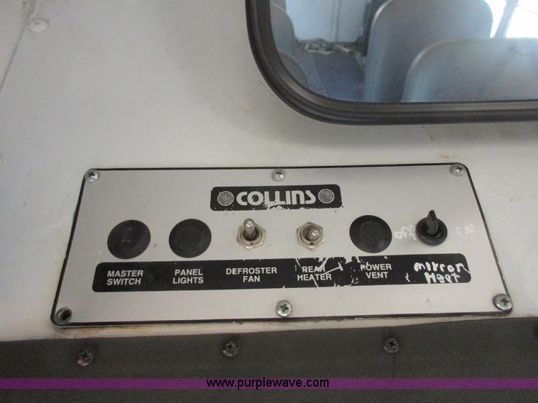 image for item J7662 1995 Ford Econoline E350 school bus