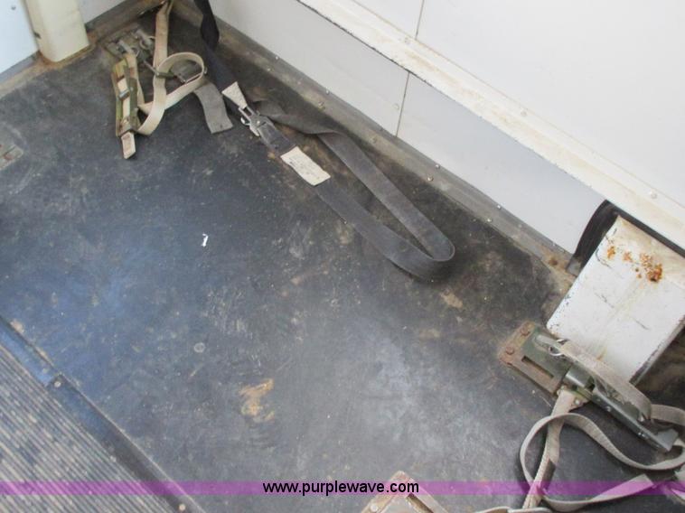 image for item J7662 1995 Ford Econoline E350 school bus