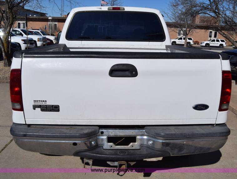 image for item K4454 1999 Ford F250 Super Duty SuperCab pickup truck