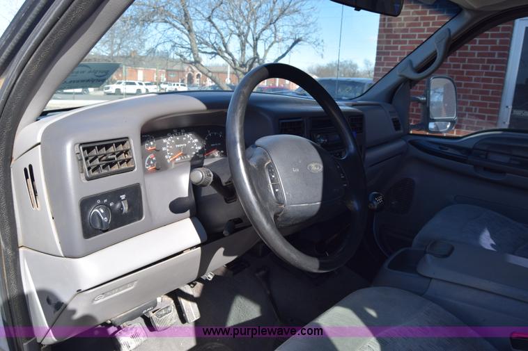 image for item K4454 1999 Ford F250 Super Duty SuperCab pickup truck