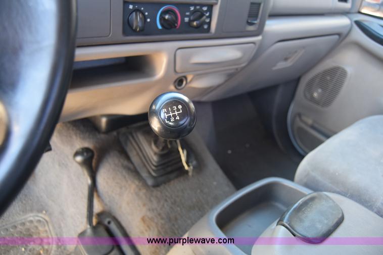 image for item K4454 1999 Ford F250 Super Duty SuperCab pickup truck