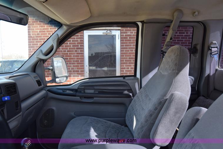 image for item K4454 1999 Ford F250 Super Duty SuperCab pickup truck