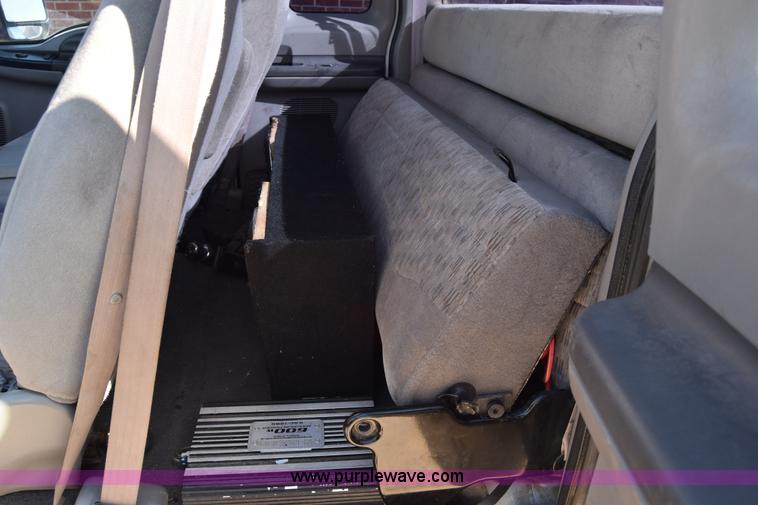 image for item K4454 1999 Ford F250 Super Duty SuperCab pickup truck