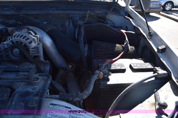 image for item K4454 1999 Ford F250 Super Duty SuperCab pickup truck