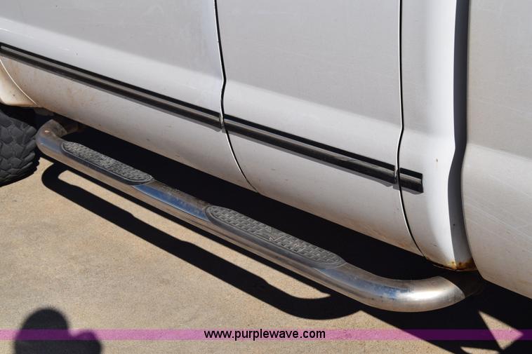 image for item K4454 1999 Ford F250 Super Duty SuperCab pickup truck