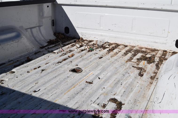 image for item K4454 1999 Ford F250 Super Duty SuperCab pickup truck