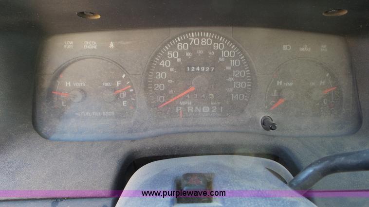 image for item K6956 2001 Ford Crown Victoria Police Interceptor