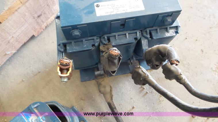 image for item K6958 Assorted Allen Bradley pump electronics