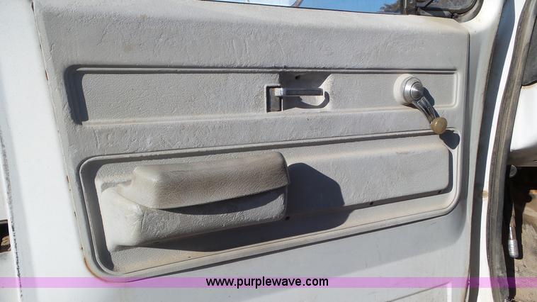 image for item K6959 1974 Chevrolet C60 dump truck