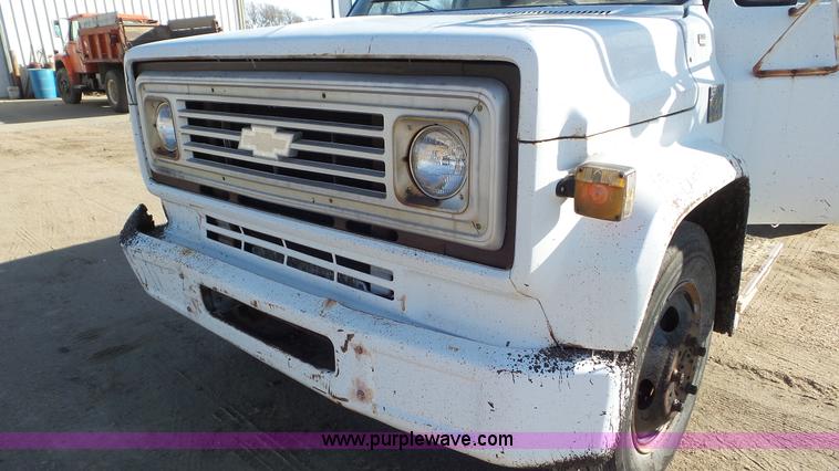 image for item K6959 1974 Chevrolet C60 dump truck