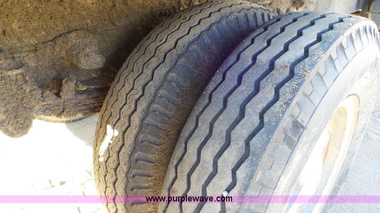 image for item K6959 1974 Chevrolet C60 dump truck