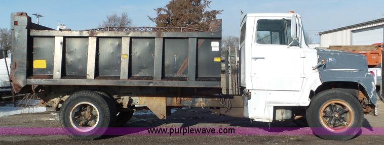 image for item K6961 1972 Ford N605 dump truck