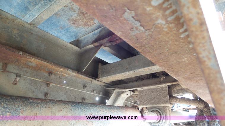 image for item K6961 1972 Ford N605 dump truck