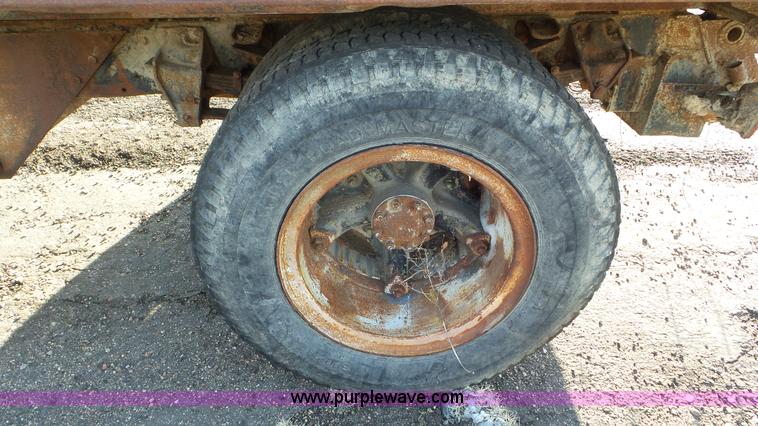 image for item K6961 1972 Ford N605 dump truck