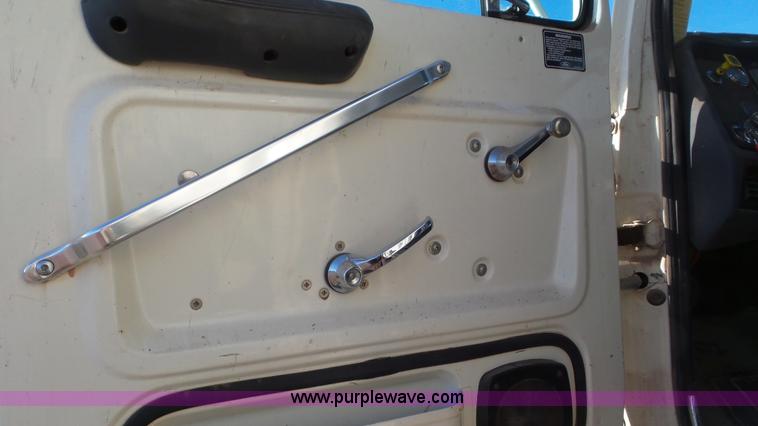 image for item K6962 1990 Ford LN8000 refuse truck