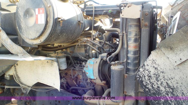 image for item K6962 1990 Ford LN8000 refuse truck