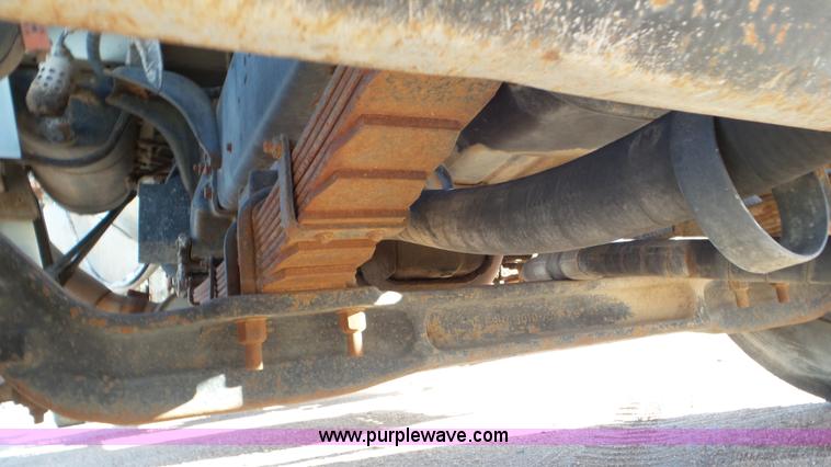 image for item K6962 1990 Ford LN8000 refuse truck