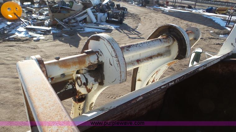 image for item K6962 1990 Ford LN8000 refuse truck