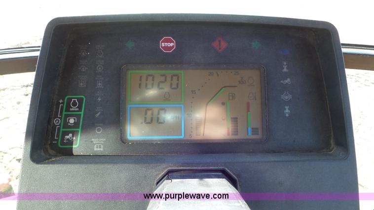 image for item K6966 1995 John Deere 7700 tractor