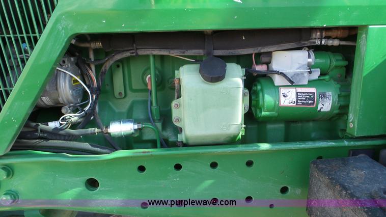 image for item K6966 1995 John Deere 7700 tractor