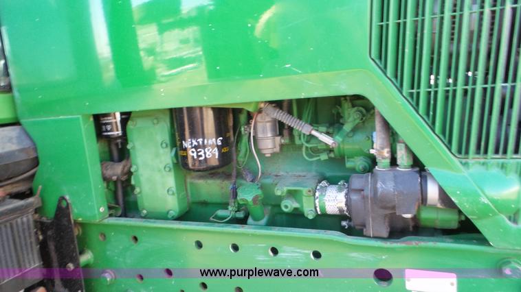 image for item K6966 1995 John Deere 7700 tractor
