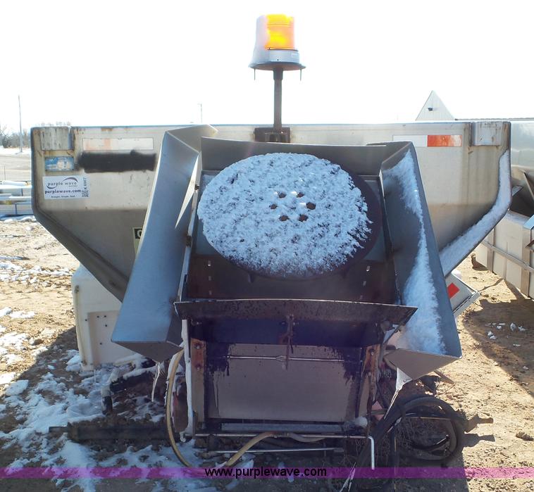 image for item K6967 Warren stainless steel salt/sand spreader