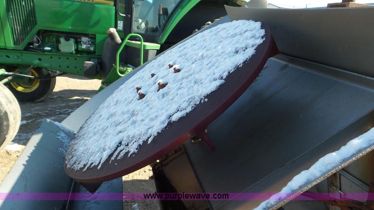 image for item K6967 Warren stainless steel salt/sand spreader
