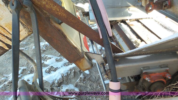 image for item K6967 Warren stainless steel salt/sand spreader