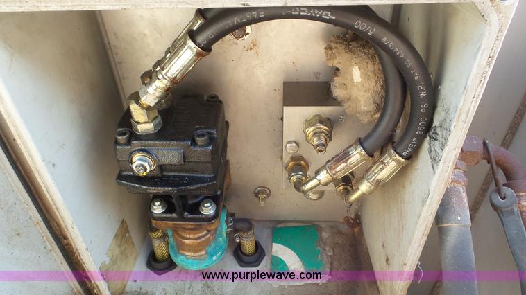 image for item K6968 Warren stainless steel salt/sand spreader