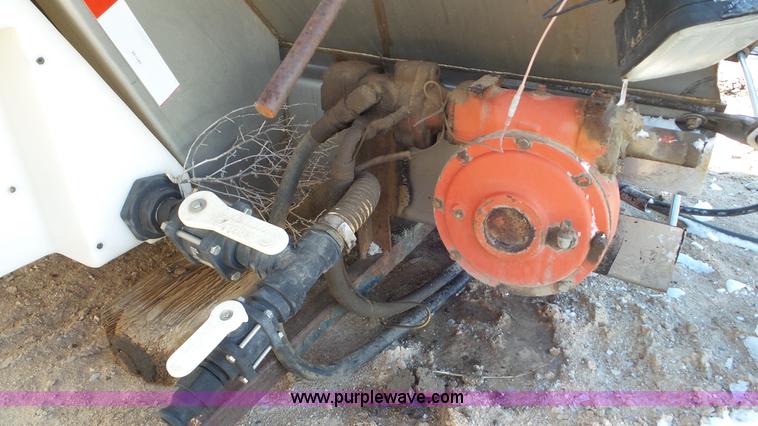 image for item K6968 Warren stainless steel salt/sand spreader