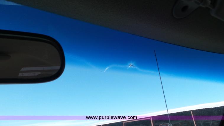 image for item K6969 2000 Chevrolet Silverado 2500 pickup truck