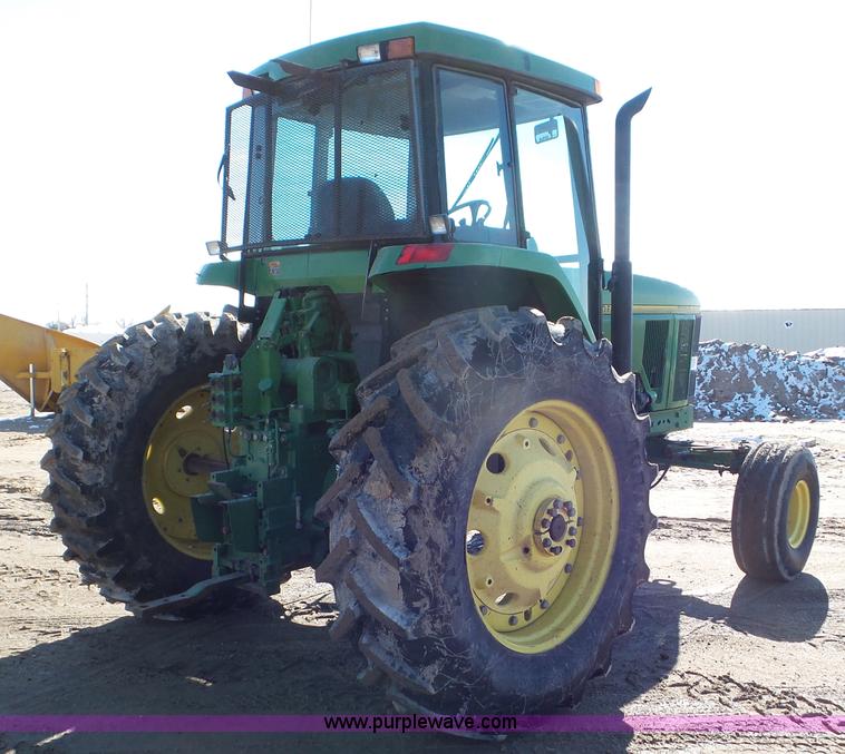 image for item K6970 1995 John Deere 7700 tractor