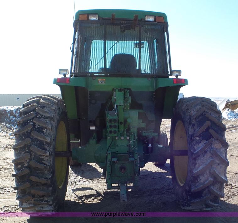 image for item K6970 1995 John Deere 7700 tractor